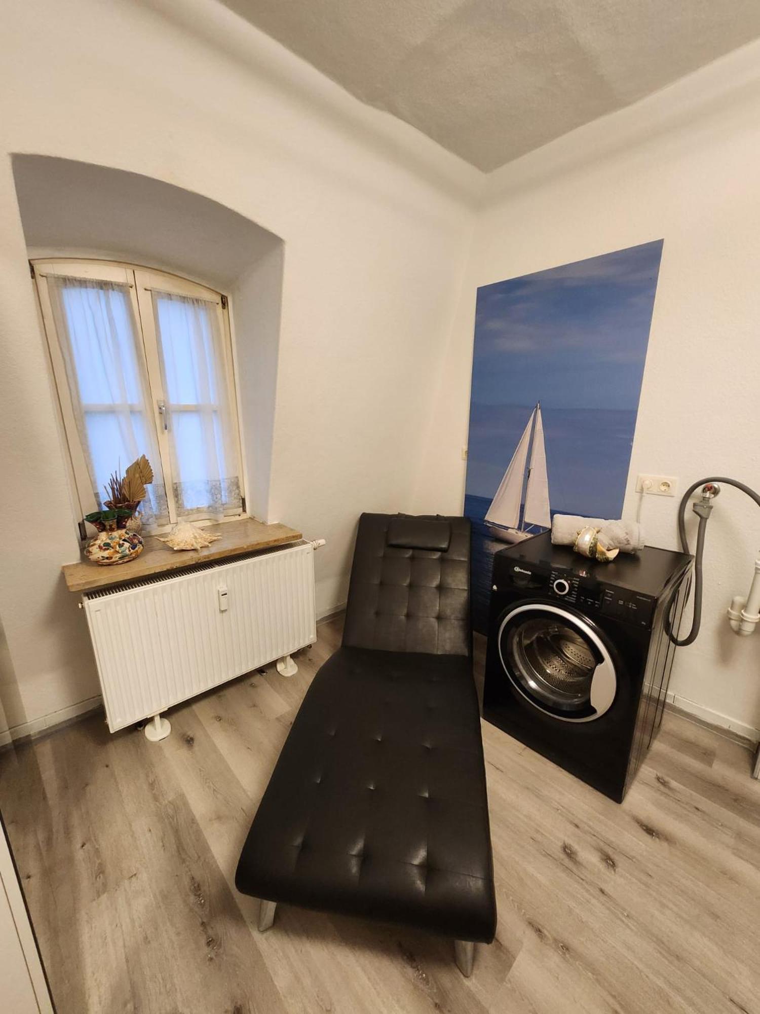 Tor Stay - Charmante 2 Zimmer Apartment Ansbach Exteriör bild