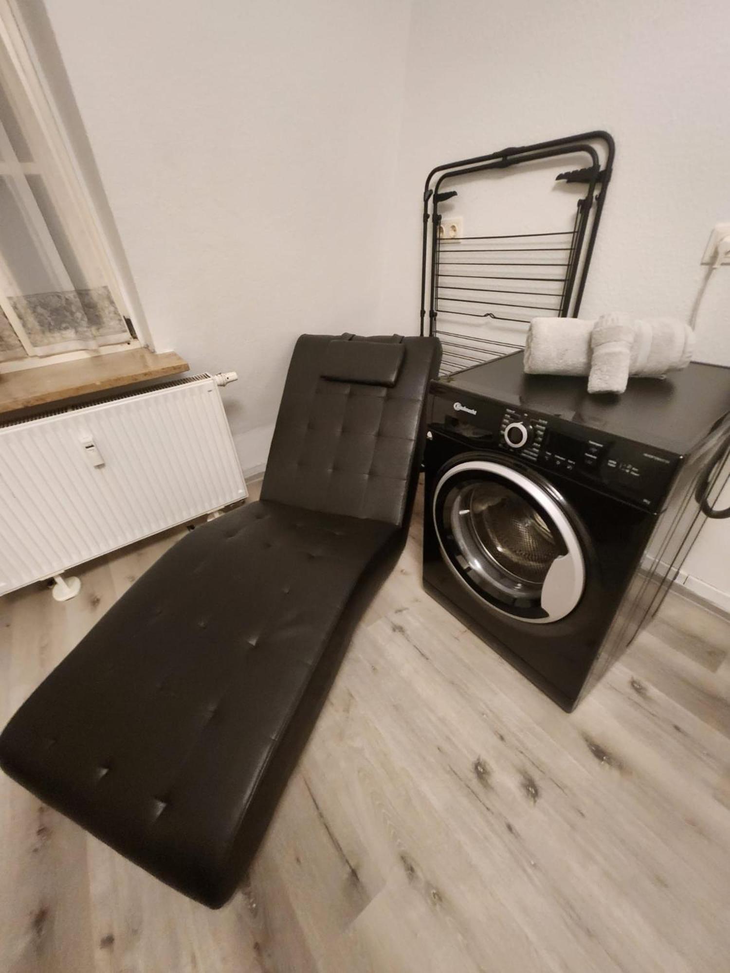 Tor Stay - Charmante 2 Zimmer Apartment Ansbach Exteriör bild