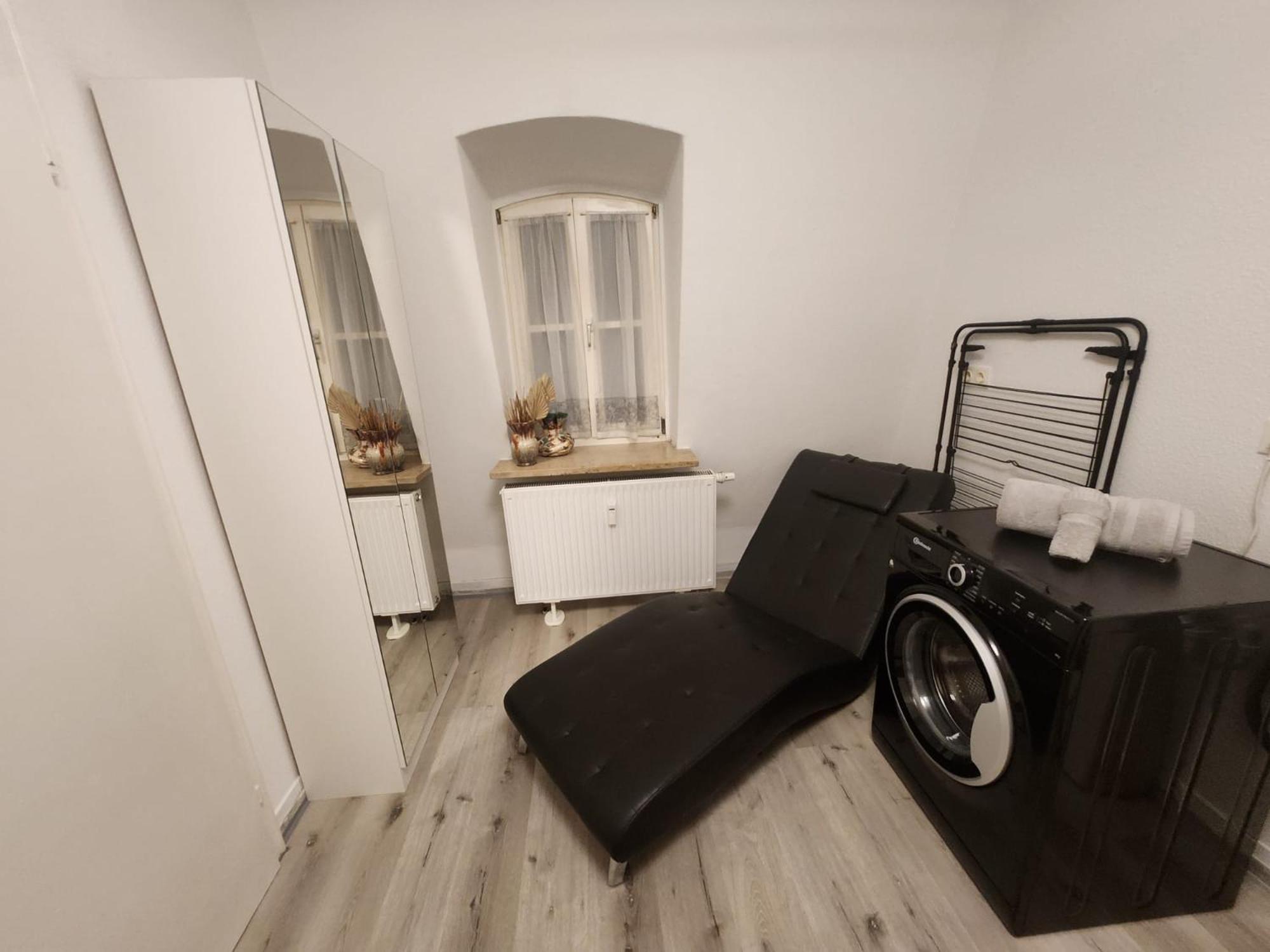 Tor Stay - Charmante 2 Zimmer Apartment Ansbach Exteriör bild